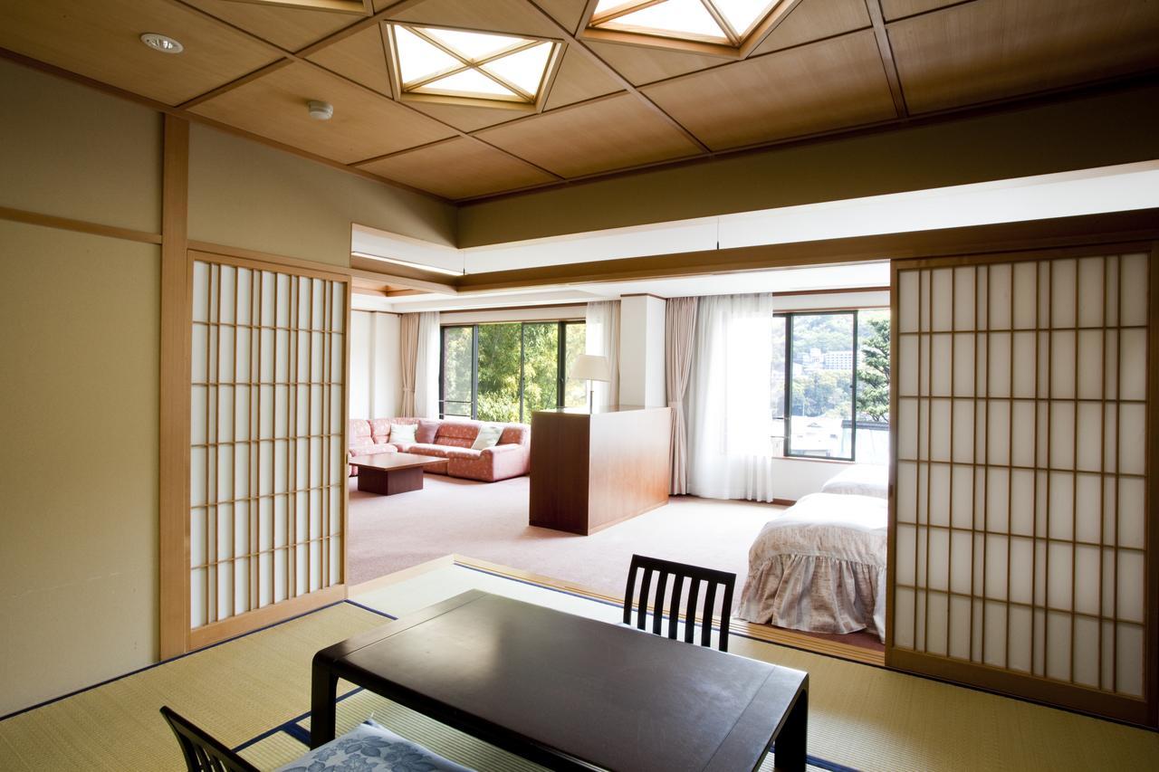 Shiki Resort Shion Atami Atami  Esterno foto